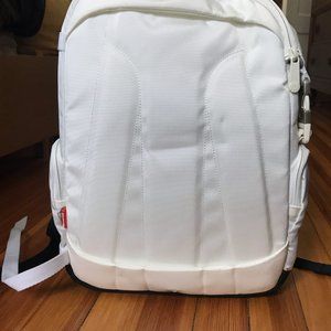 Manfrotto Stile Agile Backpack two strap Photography camera bag NWOT